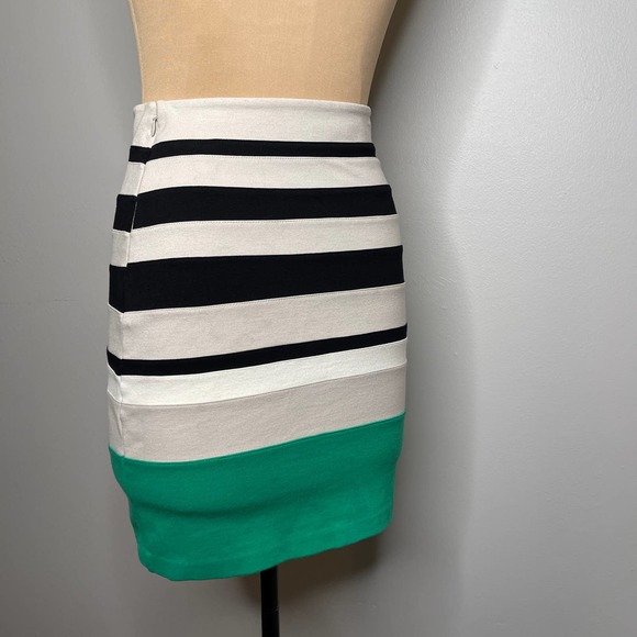 Express Stripe Pencil Skirt Zipper Bandage Stretch Bodycon Size 4 Small - Picture 2 of 7